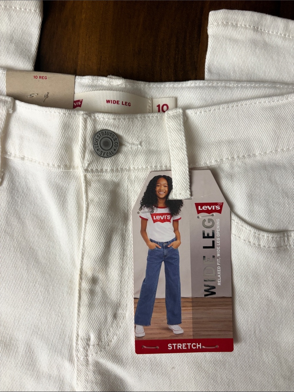 Girl’s size 10 Regular Levi's White Wide Leg Relaxed Fit Stretch Jeans NWT
